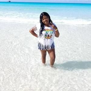 Meet your Posher, Kisha